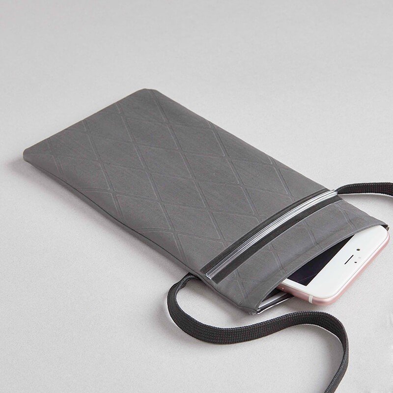 仿麂皮收納袋-格菱紋 有頸帶 (3)