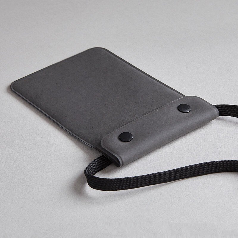 仿麂皮收納袋-鈕扣款 素面外扣 有頸帶 (5)